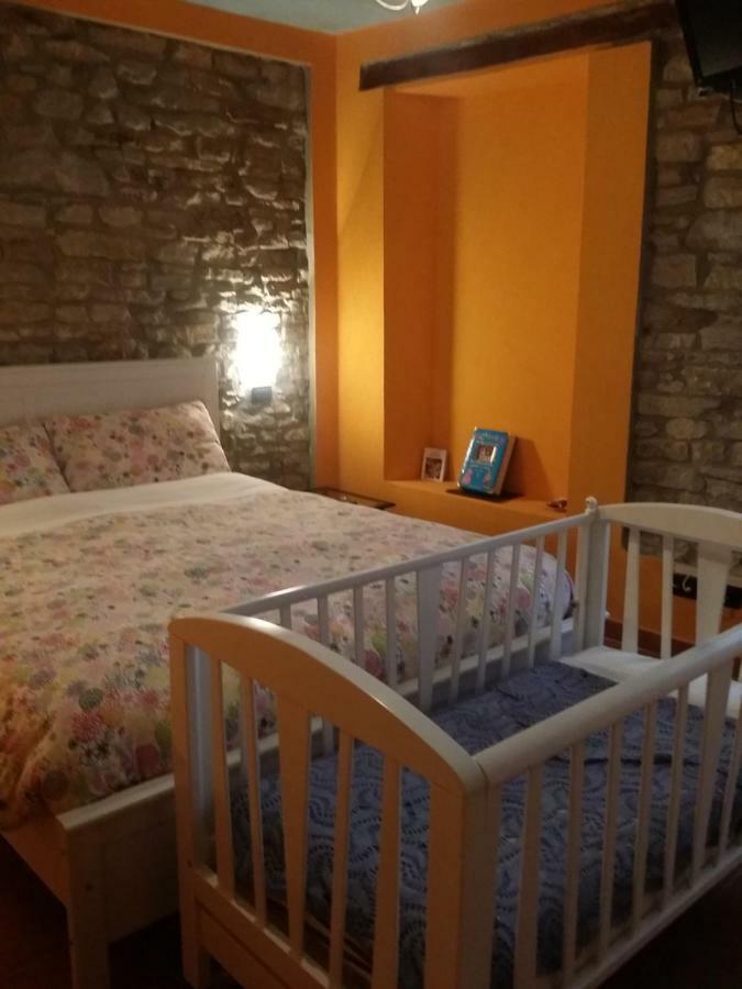 La Casa Di Valerio Villa Montabone Kültér fotó