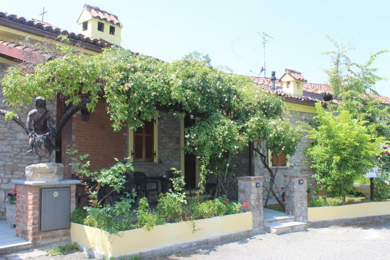 La Casa Di Valerio Villa Montabone Kültér fotó